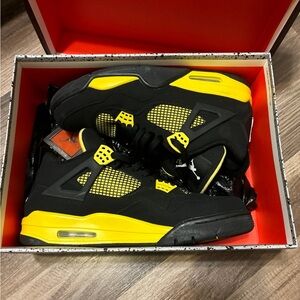 jordan 4 thunder yellow